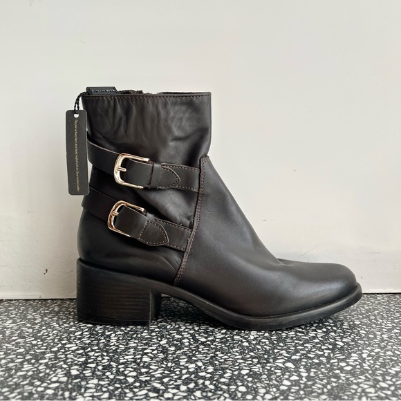 Emanuele Crasto Shoes - Emanuele Crasto Brown Leather Ankle Boots Double Buckle Size 40